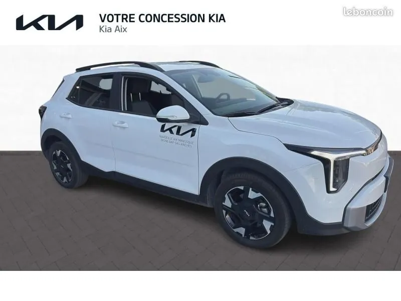 Kia Stonic 2026 photo 2