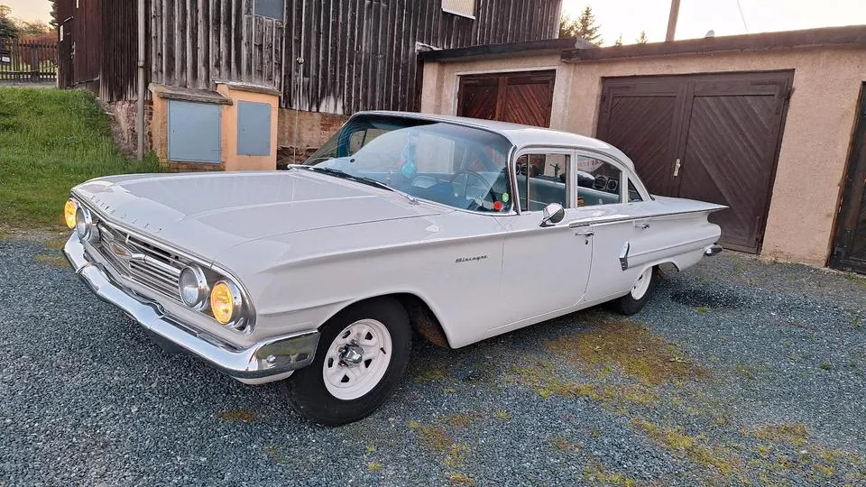 Chevrolet Biscayne
