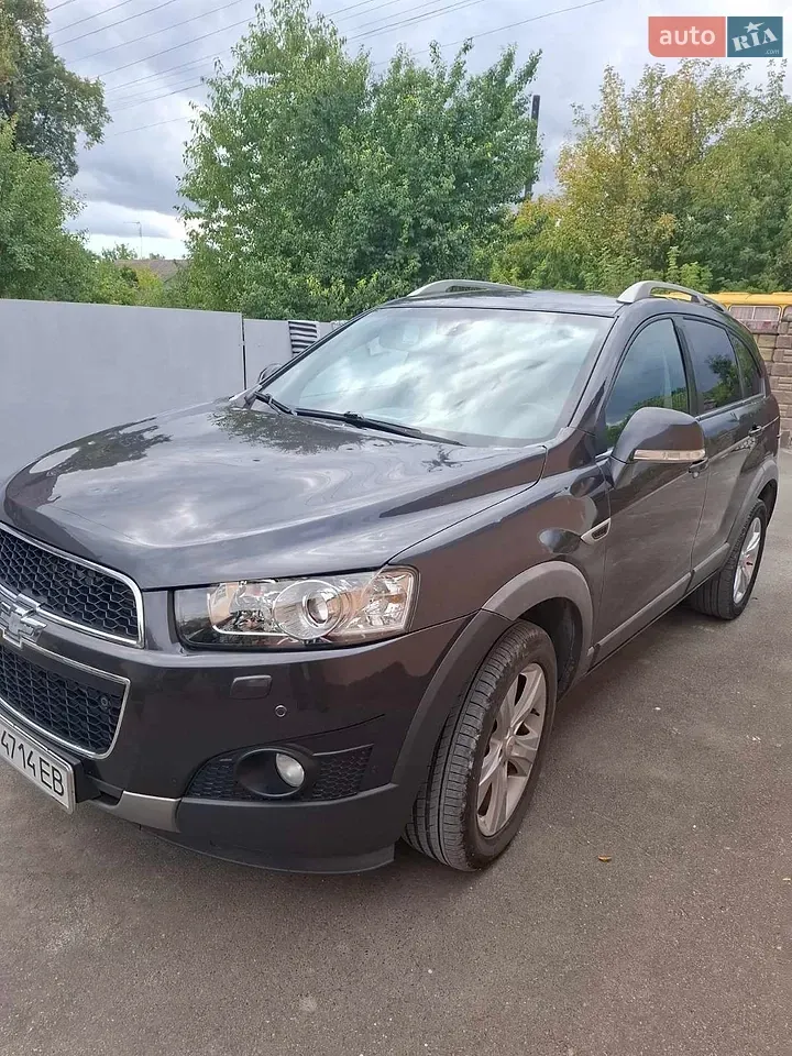 Chevrolet Captiva 2012 photo 2