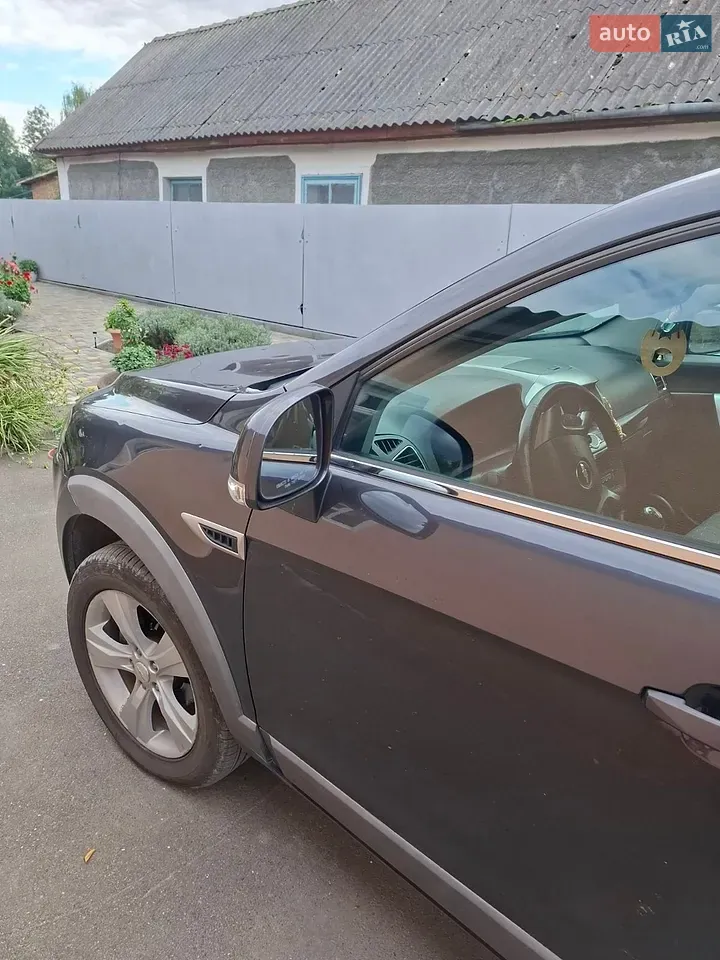 Chevrolet Captiva 2012 photo 4