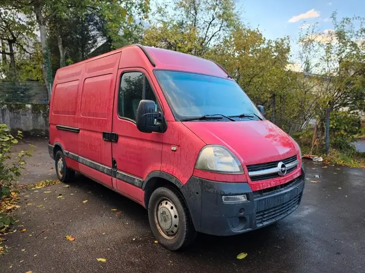 Opel Movano