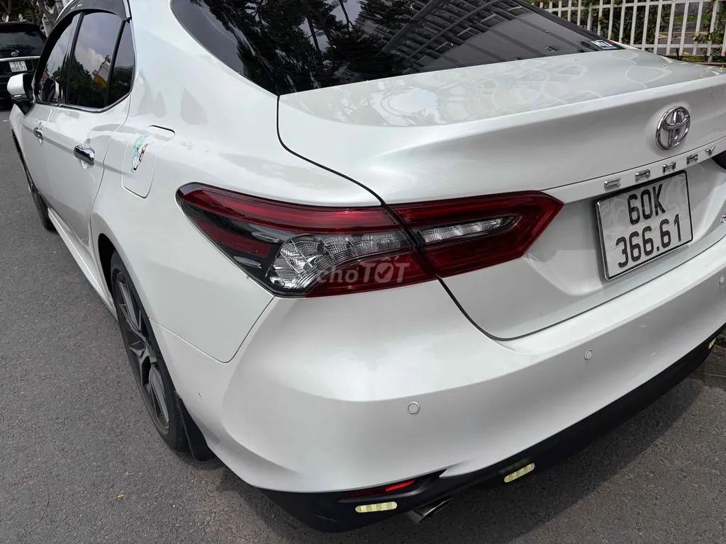 Toyota Camry 2023 photo 5