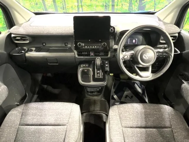 Toyota Sienna 2023 photo 2
