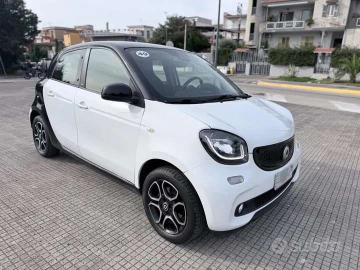 Smart Forfour 2018 photo 3