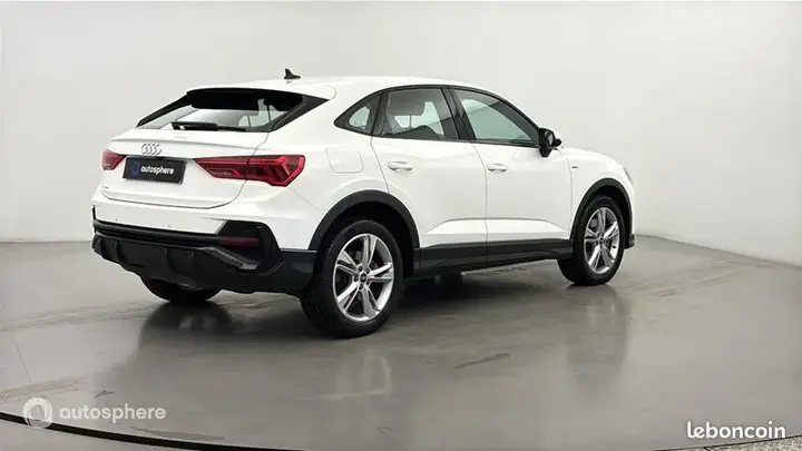 Audi Q3 2022 photo 5