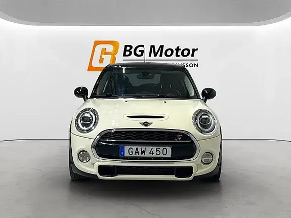 Mini Cooper S 2019 photo 3
