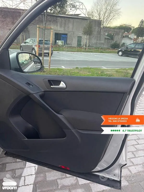 Volkswagen Tiguan 2012 photo 5
