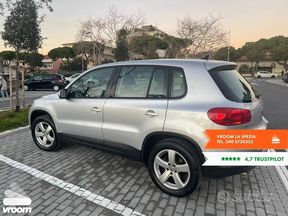 Volkswagen Tiguan 2012 photo 2