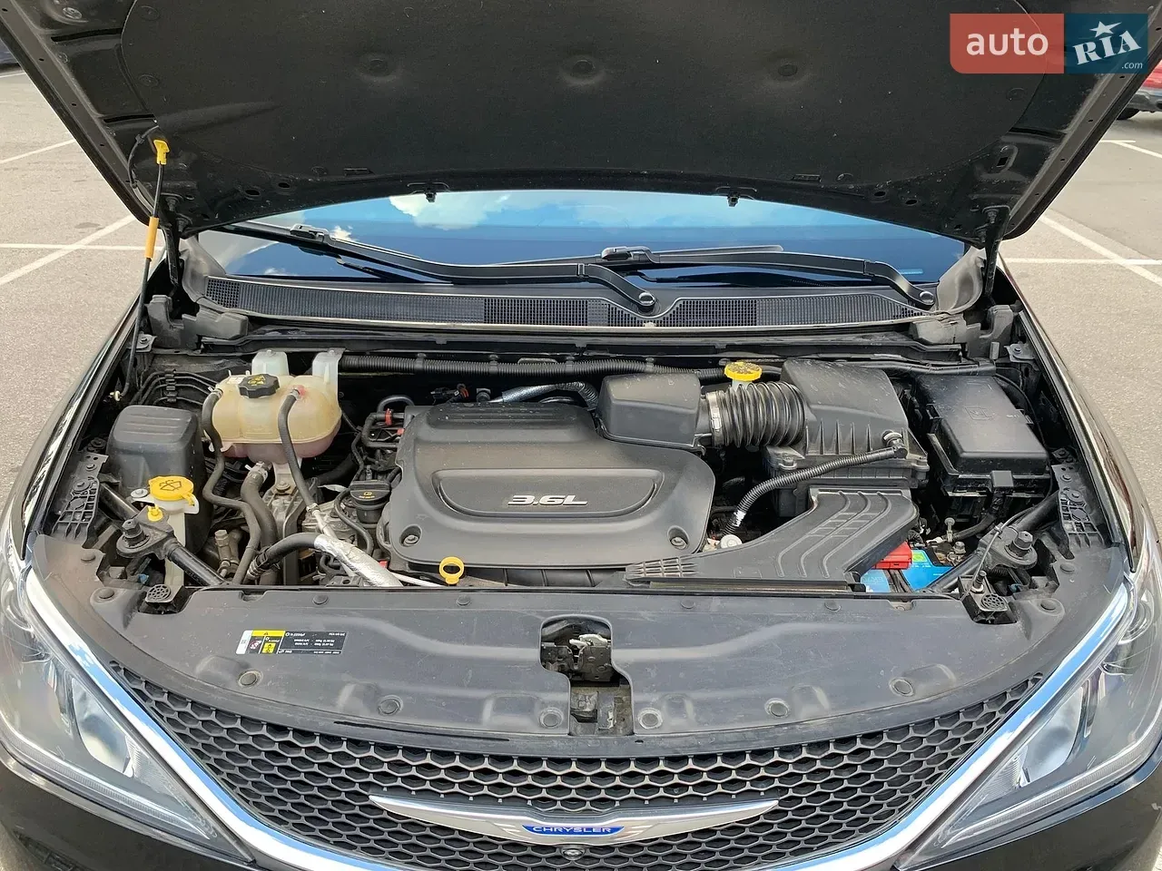 Chrysler Pacifica 2018 photo 5