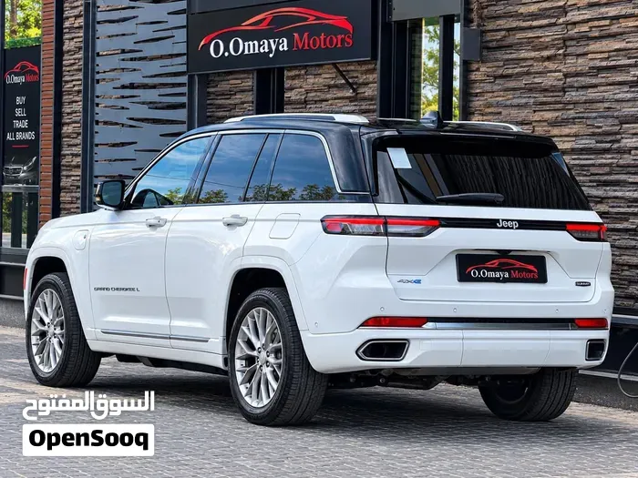 Jeep Grand Cherokee 2024 photo 3