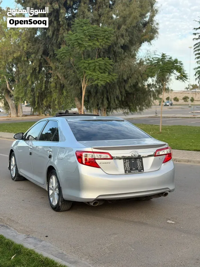 Toyota Camry 2014 photo 2