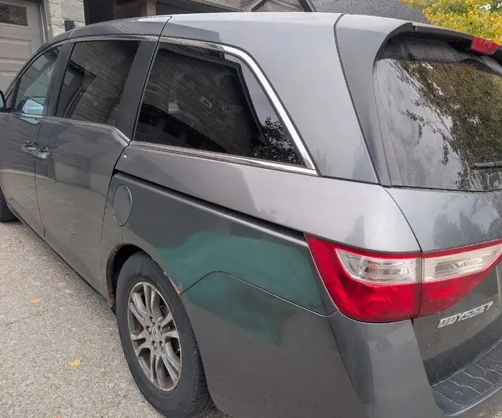 Honda Odyssey 2012 photo 4