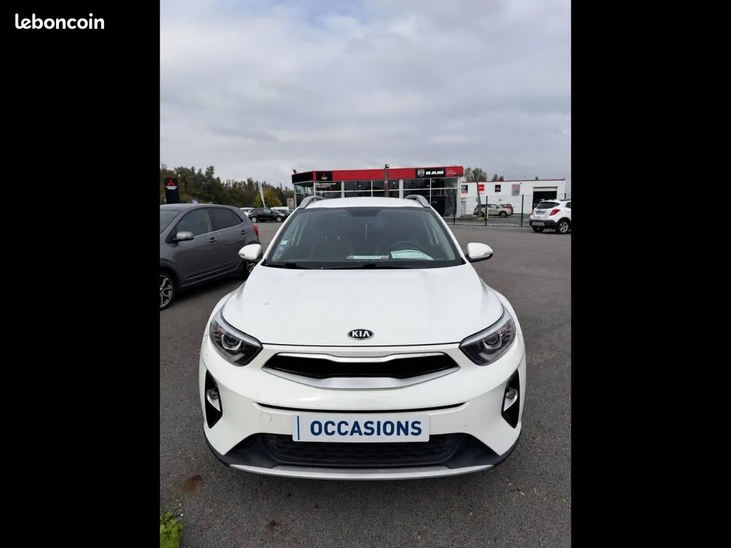 Kia Stonic 2018 photo 5