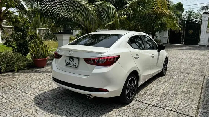 Mazda 2 2025 photo 4
