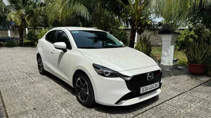 Mazda 2
