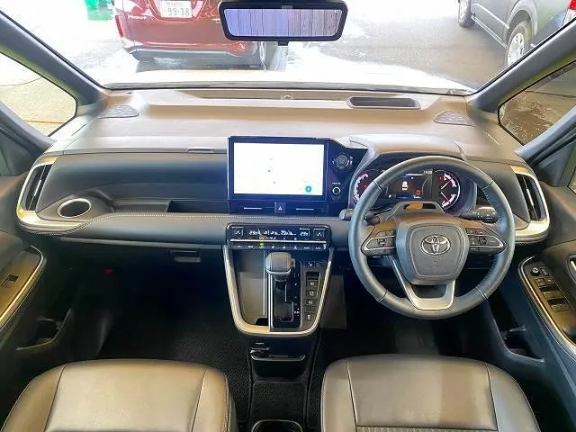 Toyota Suzuki 2023 photo 2