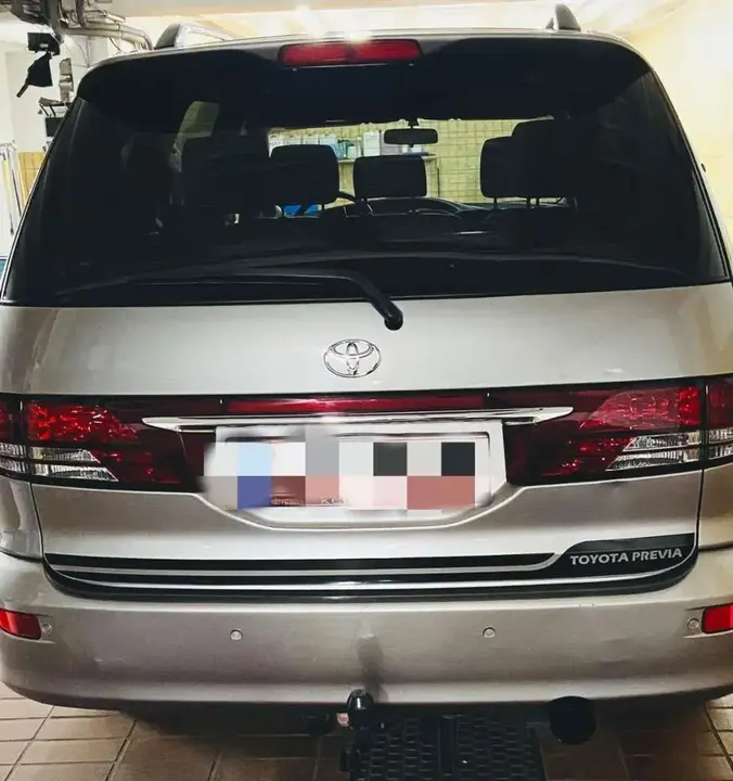 Toyota Previa 2003 photo 3