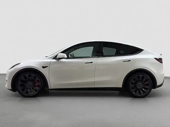 Tesla Model Y 2023 photo 3