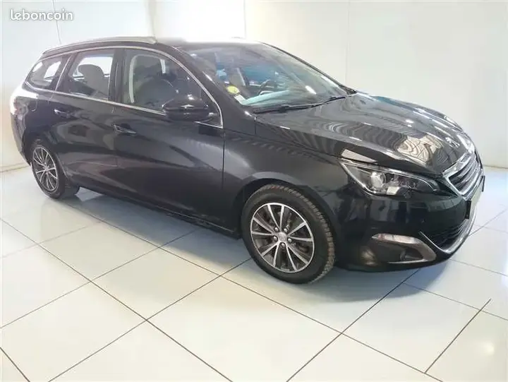 Peugeot 308 2016 photo 3