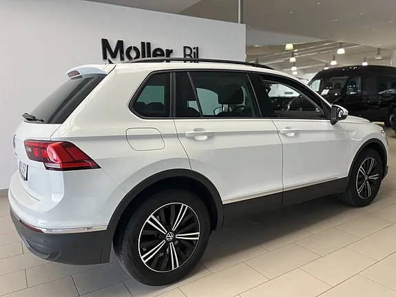 Volkswagen Tiguan 2023 photo 3