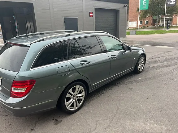 Mercedes-Benz C220 2012 photo 3