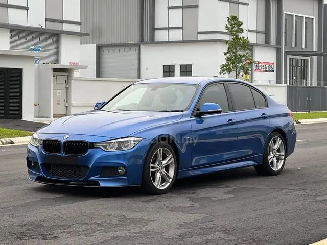 BMW 320I
