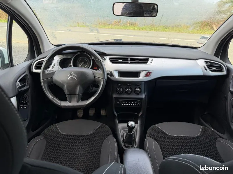 Citroen C3 2010 photo 5