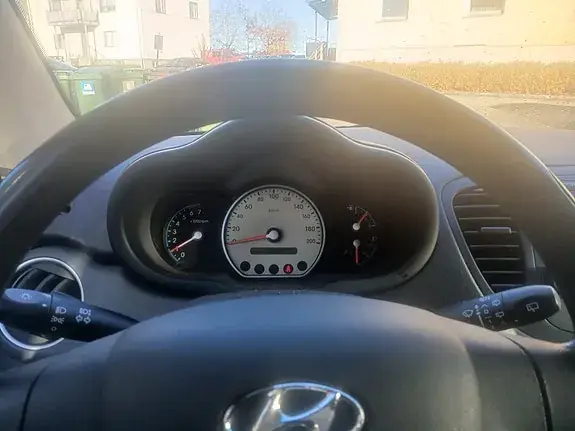 Hyundai I10 2010 photo 5