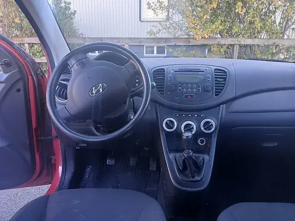 Hyundai I10 2010 photo 3