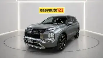 Mitsubishi Outlander 2024 photo 4