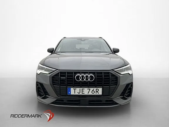 Audi Q3 2019 photo 2