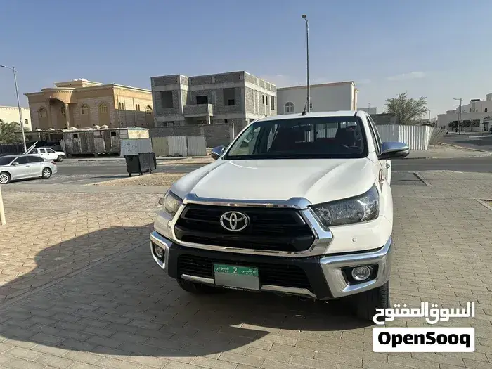 Toyota Hilux 2025 photo 4