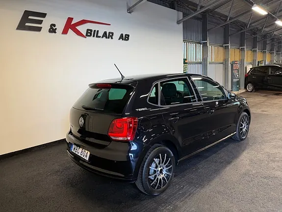 Volkswagen Polo 2011 photo 3