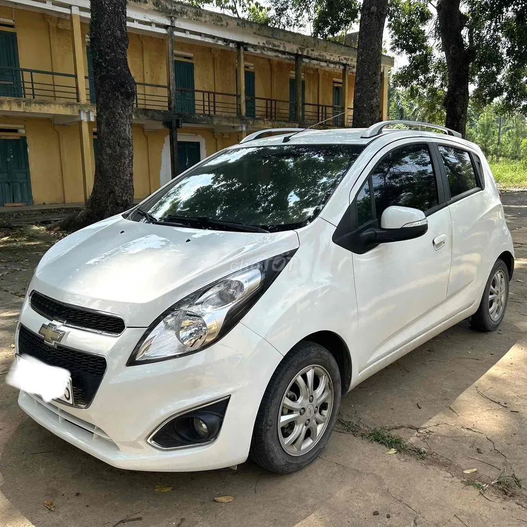 Chevrolet Spark 2018 photo 2