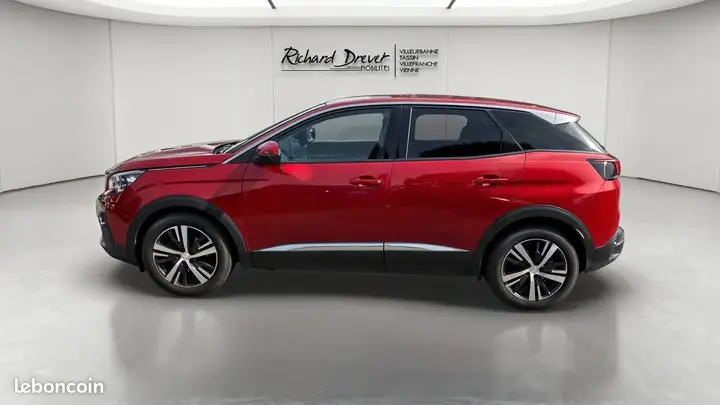 Peugeot 3008 2019 photo 2