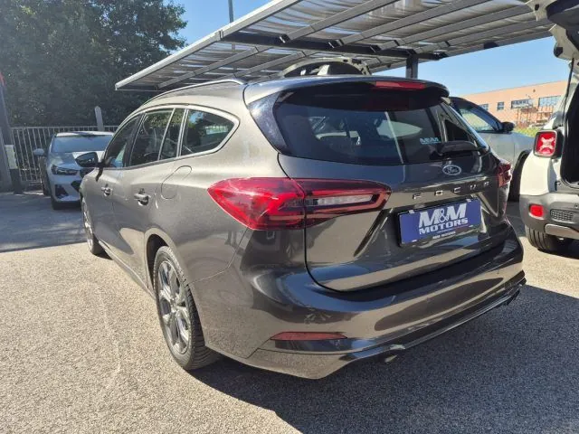 Ford Focus 2023 photo 5