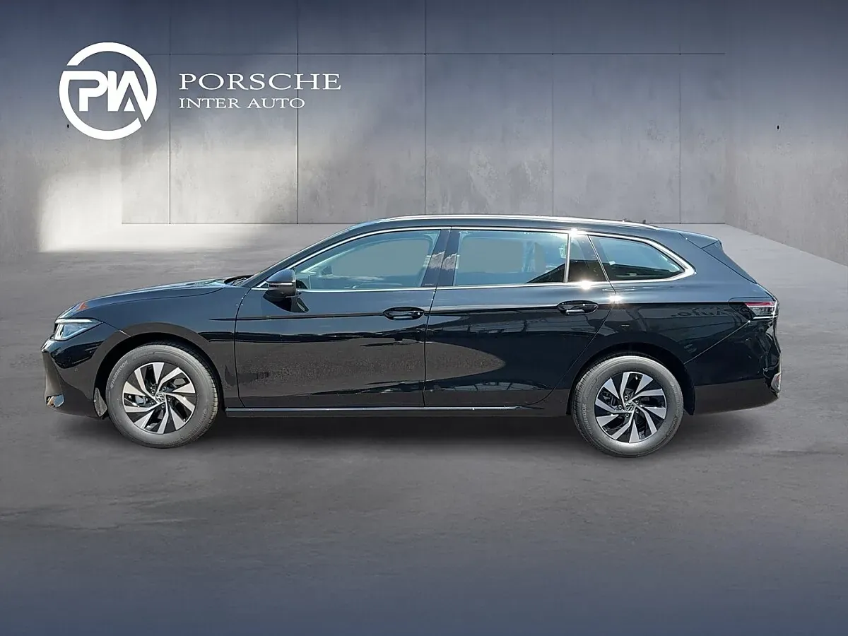 Volkswagen Passat 2026 photo 2