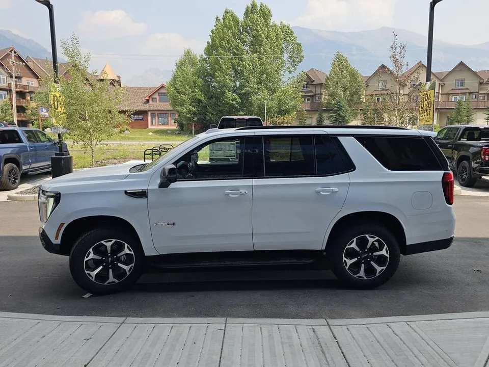 GMC Yukon 2026 photo 5