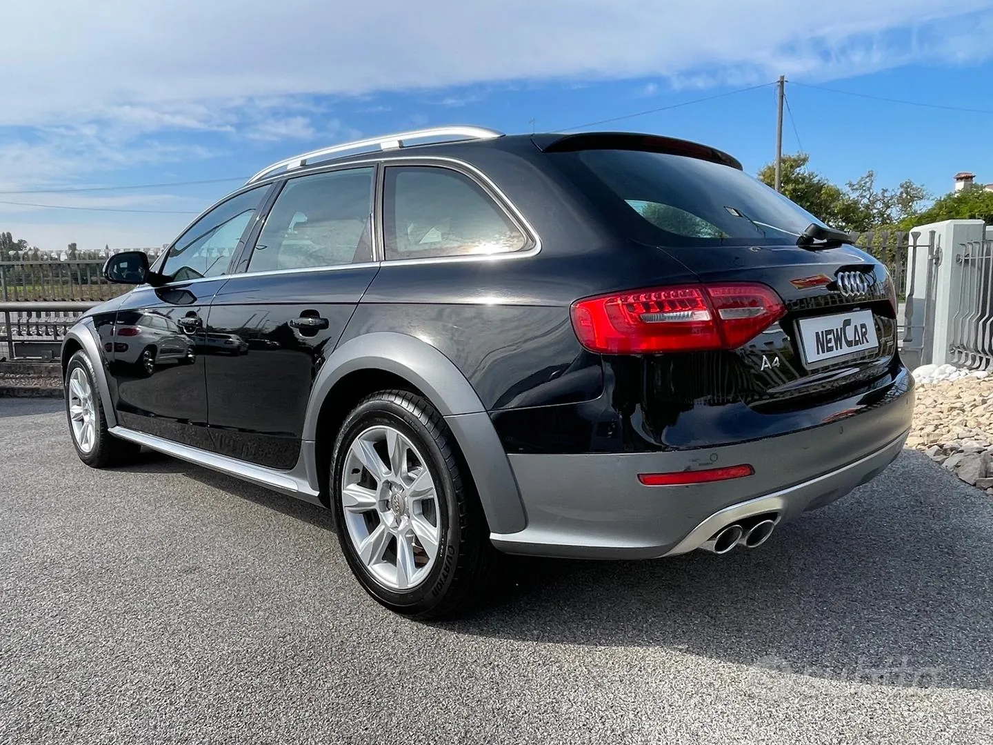 Audi A4 Allroad 2012 photo 3
