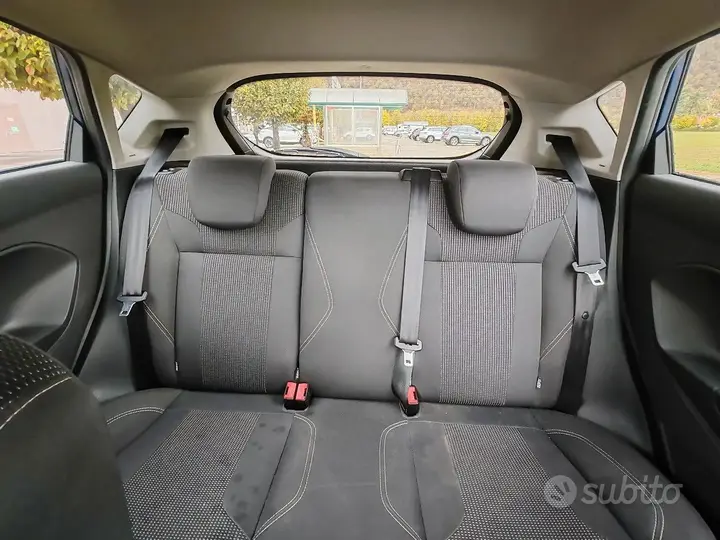 Ford Fiesta 2016 photo 5
