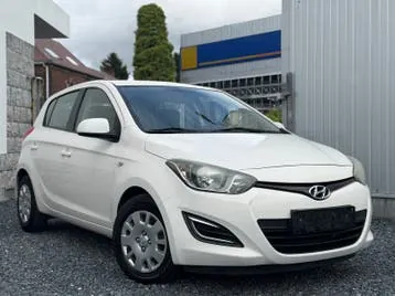 Hyundai I20 2012 photo 2
