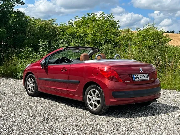 Peugeot 207 2007 photo 3