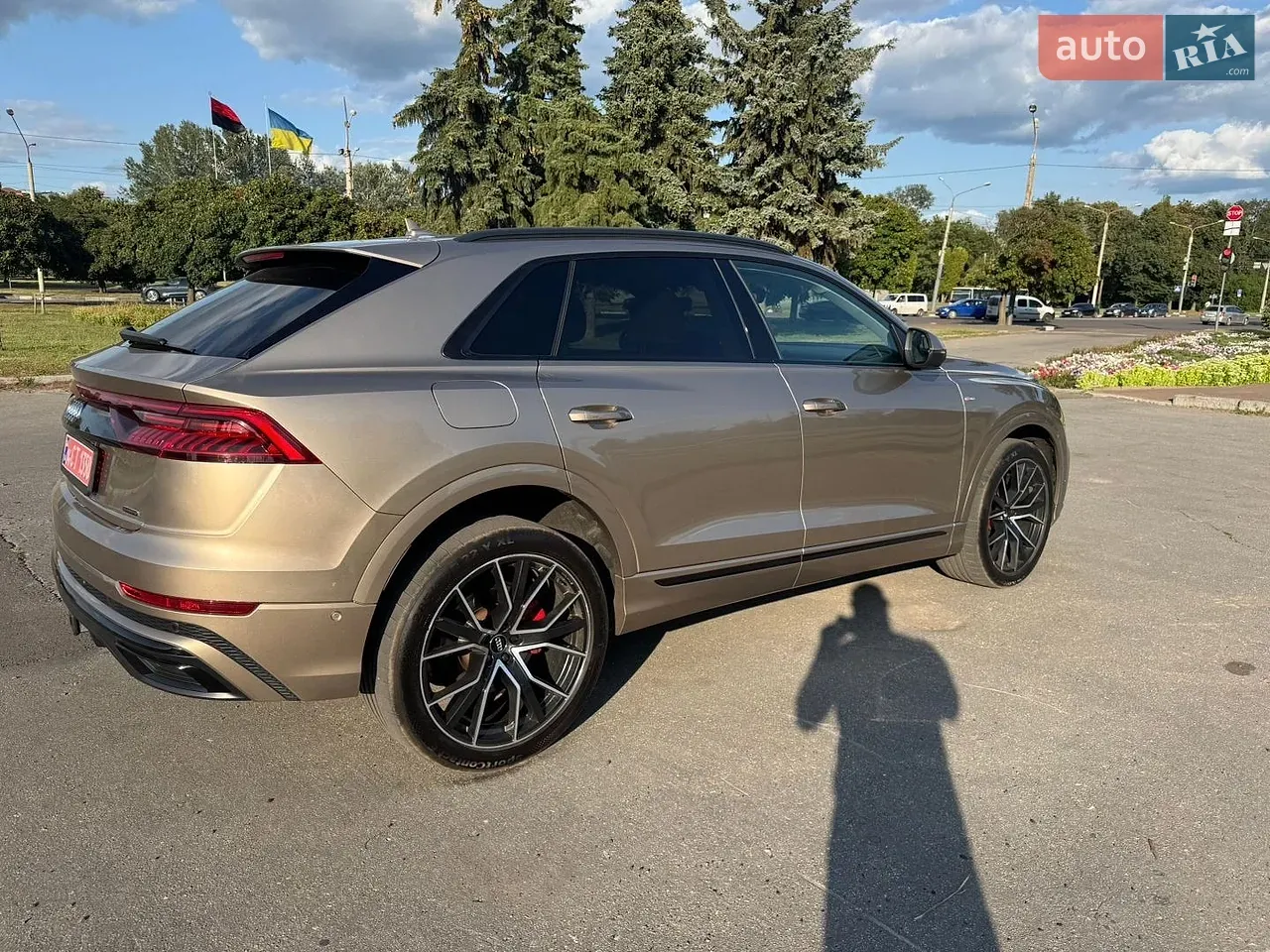 Audi Q8 2019 photo 2