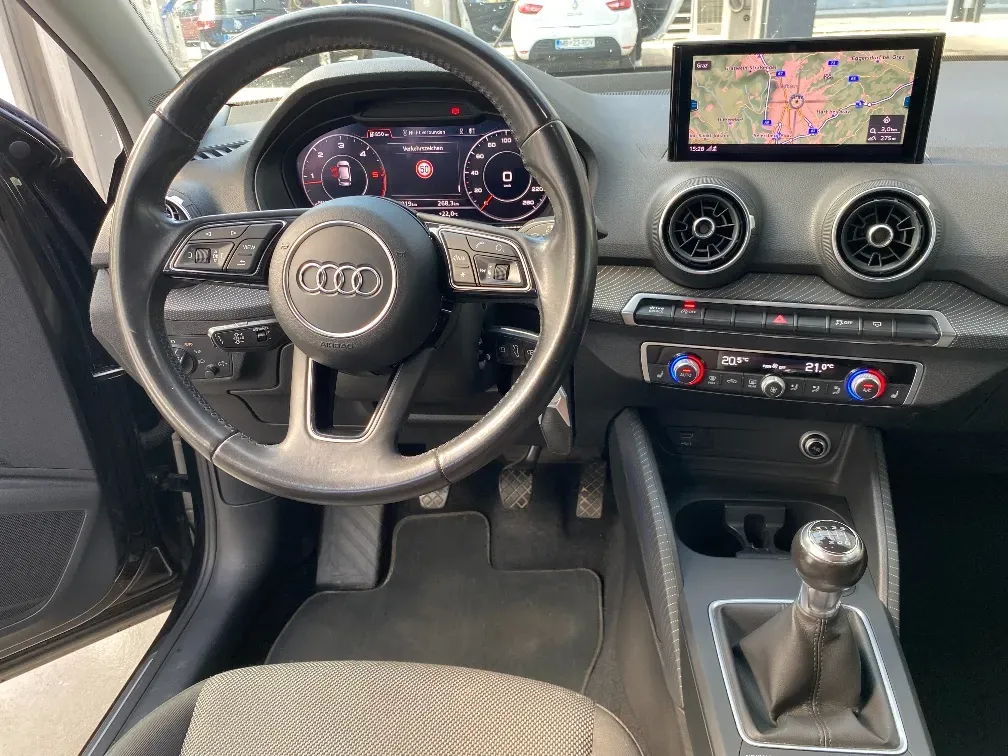 Audi Q2 2016 photo 3