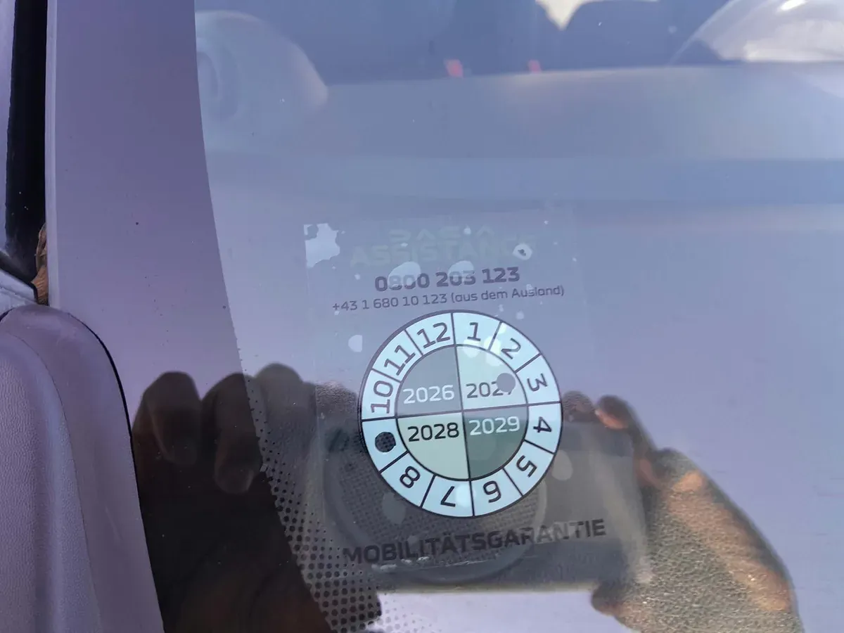 Renault Clio 2018 photo 2