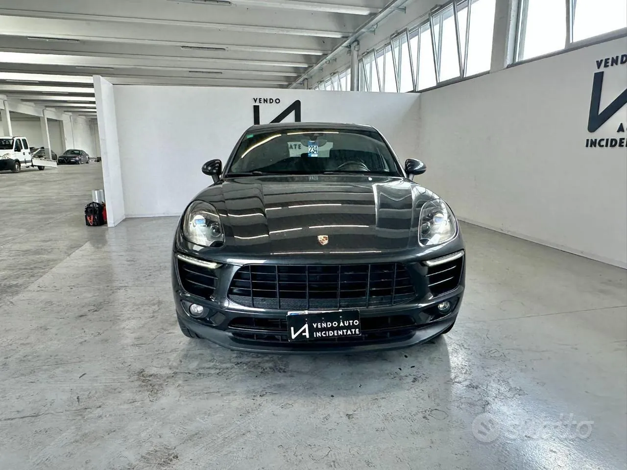 Porsche Macan 2017 photo 2