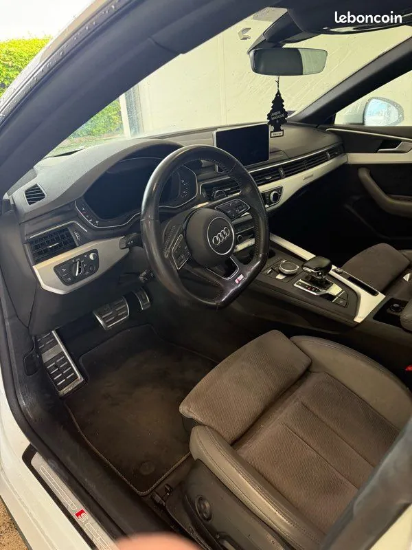 Audi A5 2017 photo 2