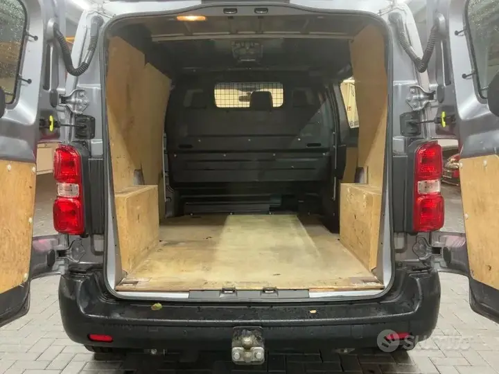 Opel Vivaro 2021 photo 4