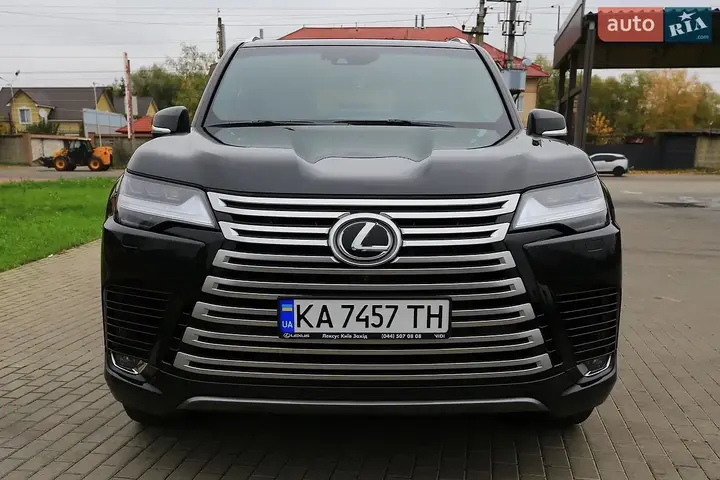 Lexus Lx 2022 photo 3