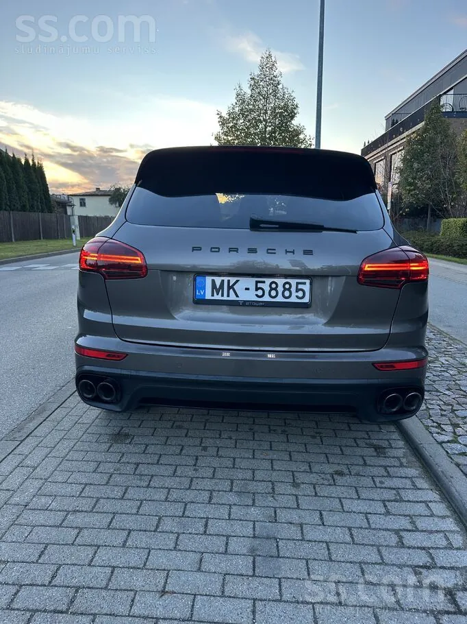 Porsche Cayenne 2015 photo 3